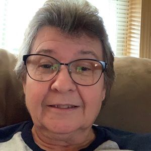 Meet your Posher, Beverly